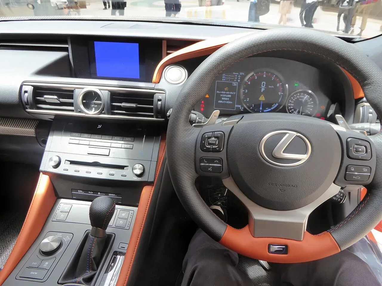 Lexus RC F, interior