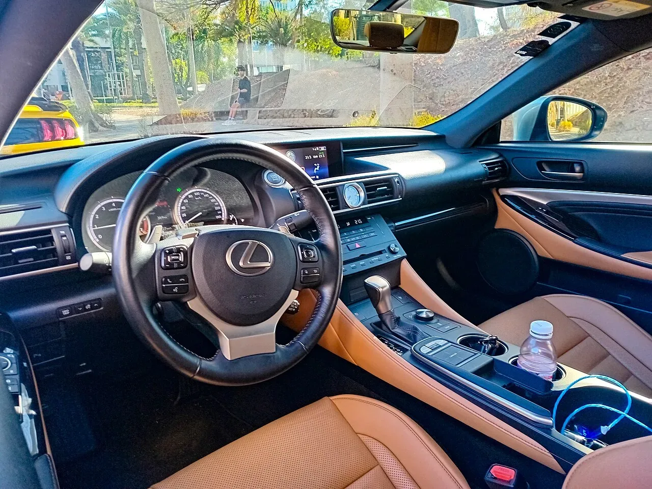 Lexus RC, interior