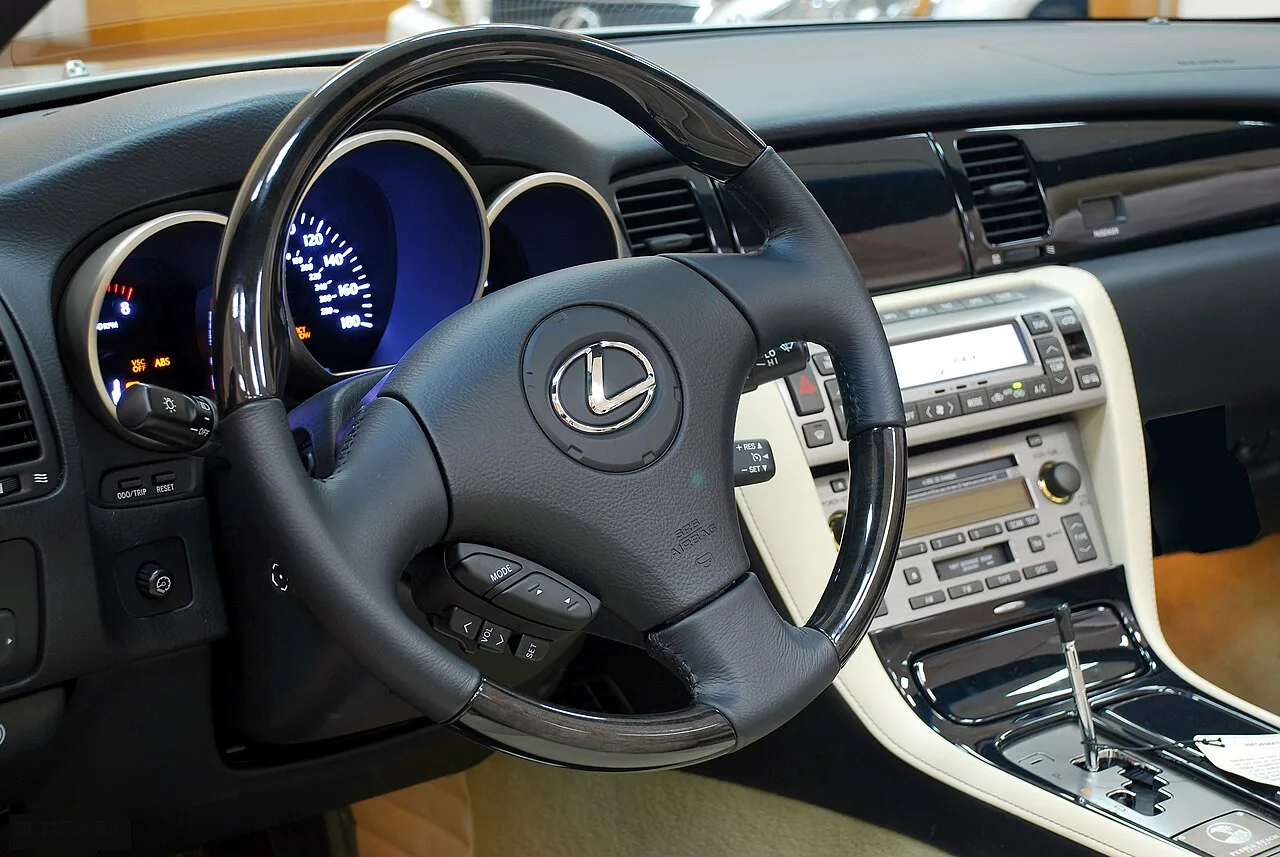 Lexus SC, interior