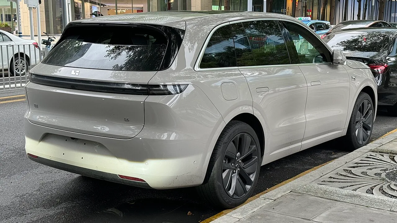 Li Auto L6, rear