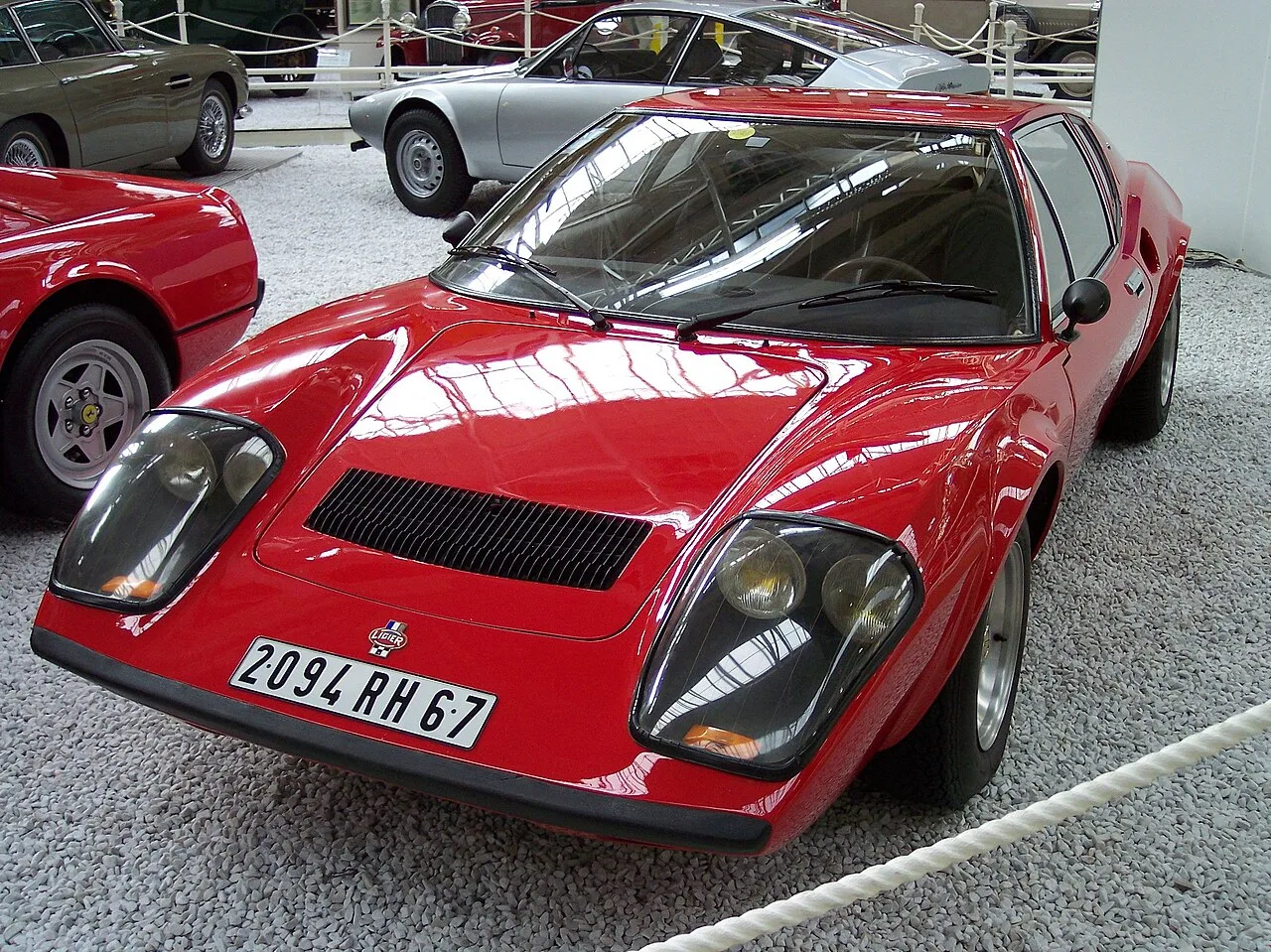 Ligier JS2, rear
