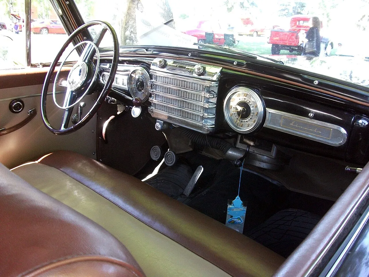 Lincoln Continental, interior