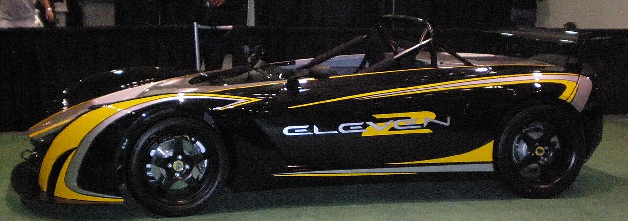 Lotus 2-Eleven, side