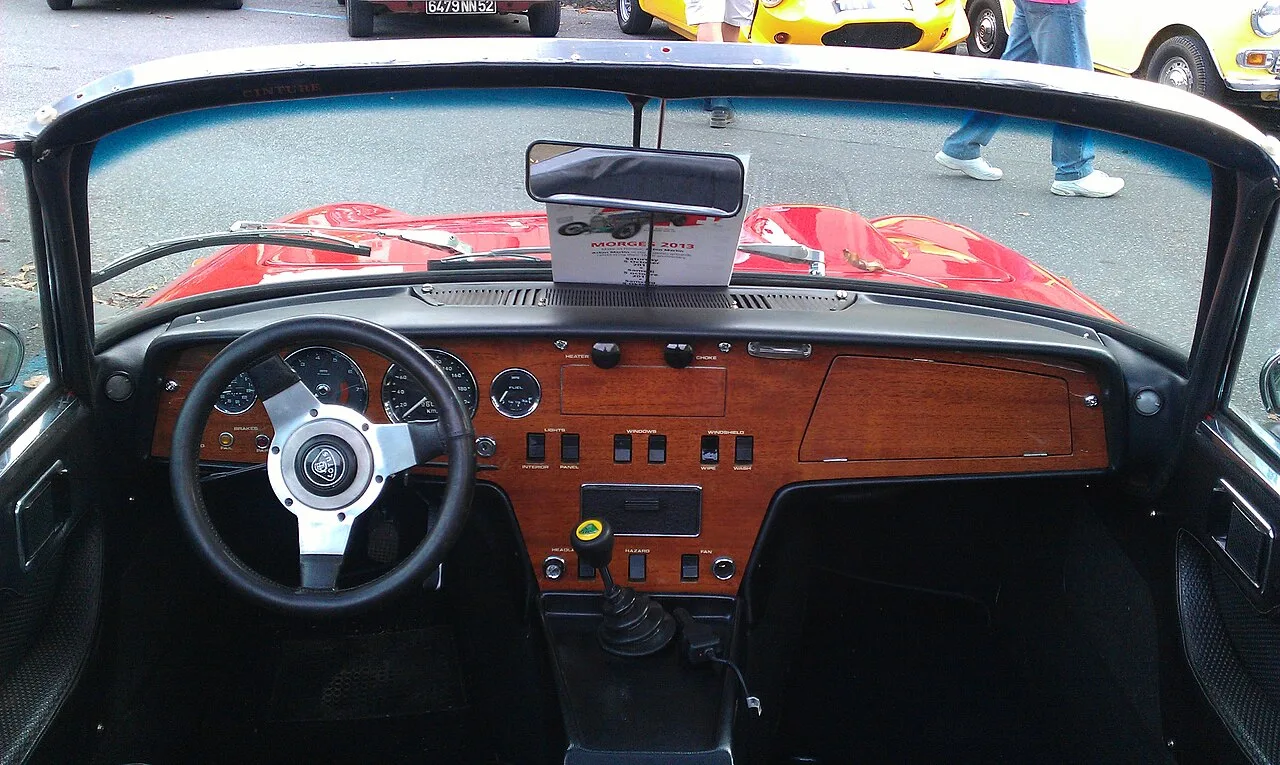 Lotus Elan Sprint, interior