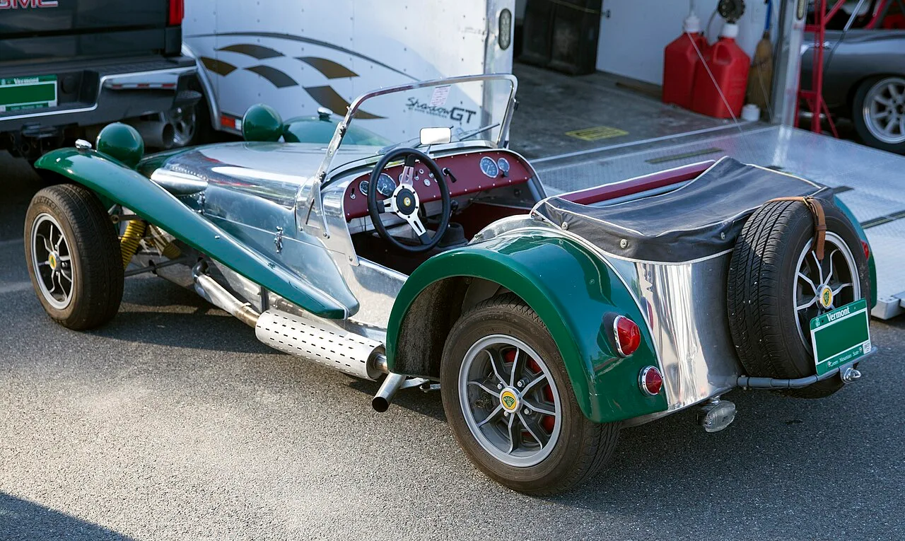 Lotus Seven, rear