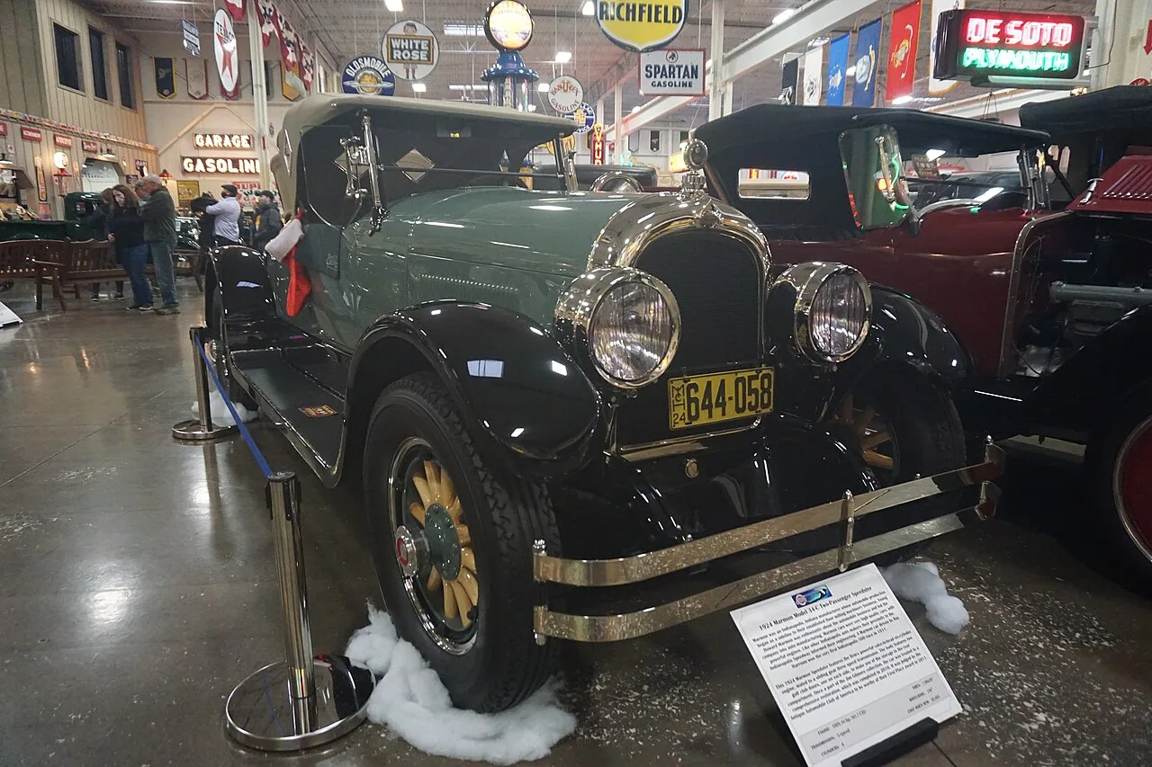 Marmon Model 34, rear