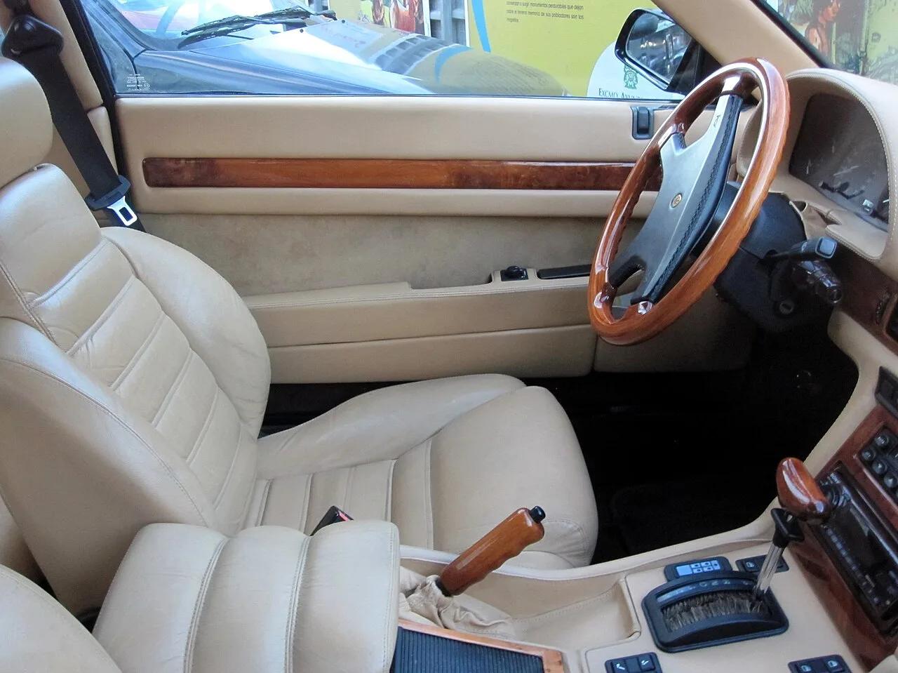 Maserati Ghibli, interior