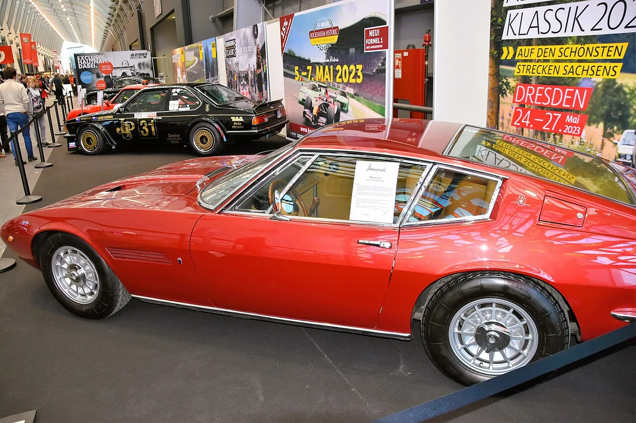 Maserati Ghibli, side