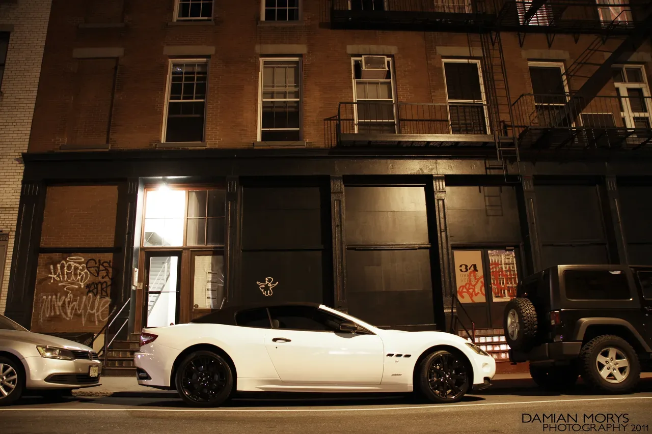 Maserati Grancabrio, side