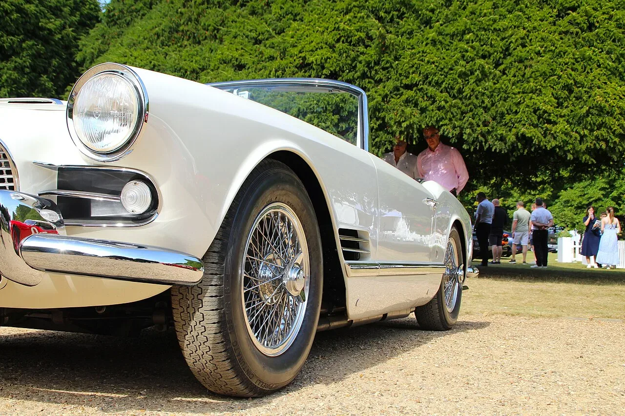 Maserati Spyder, side