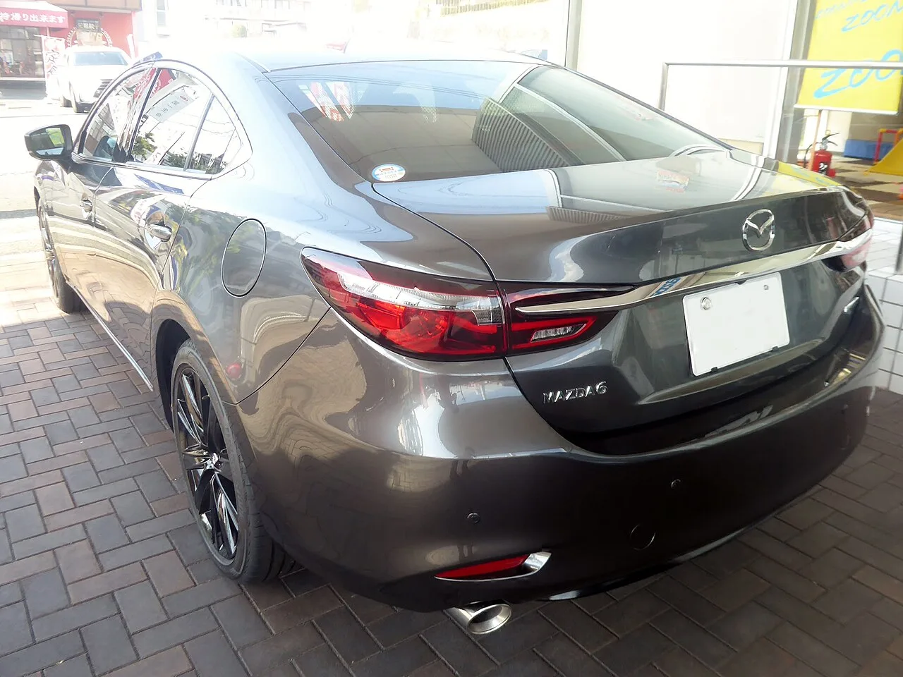Mazda 6, rear