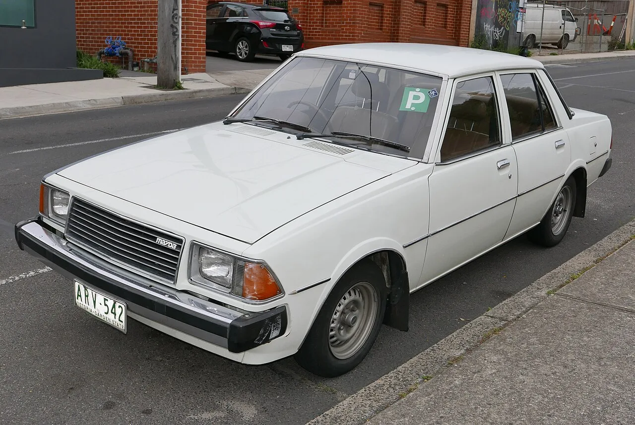 Mazda 626 / Montrose CB second generation, rear