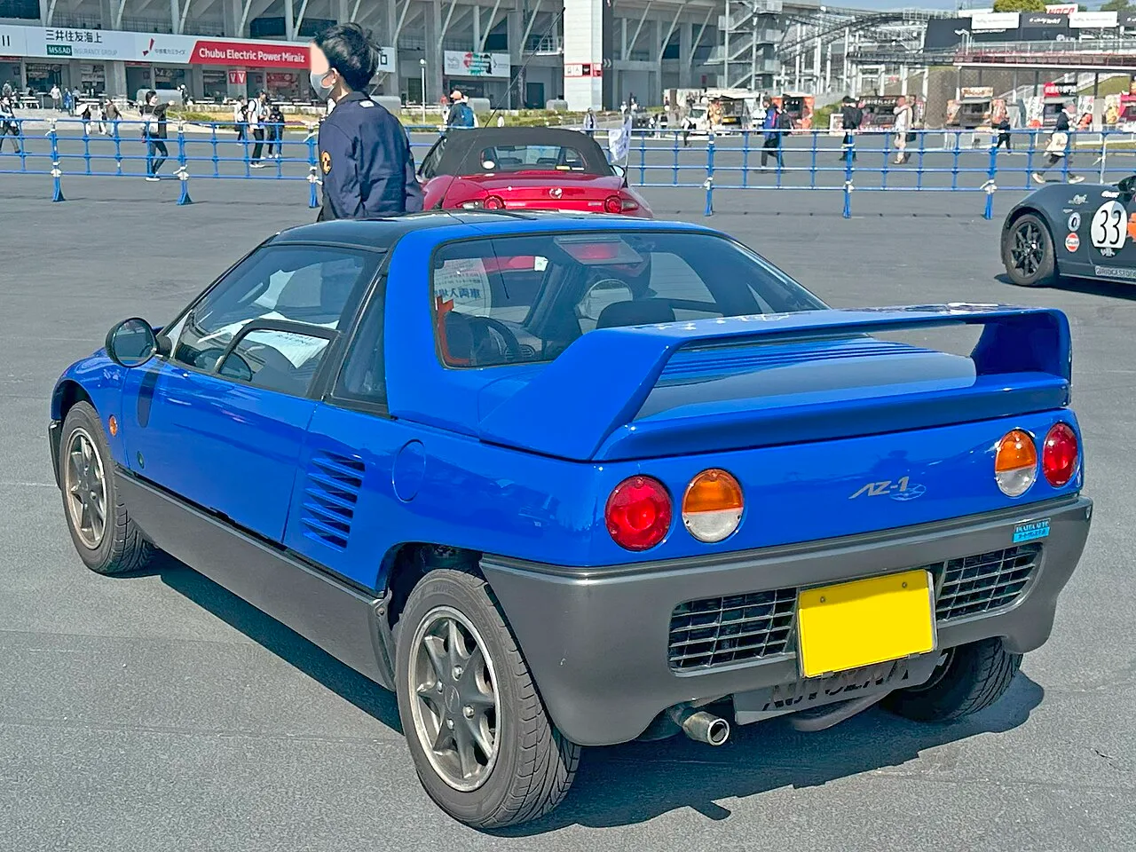 Mazda AZ-1, rear