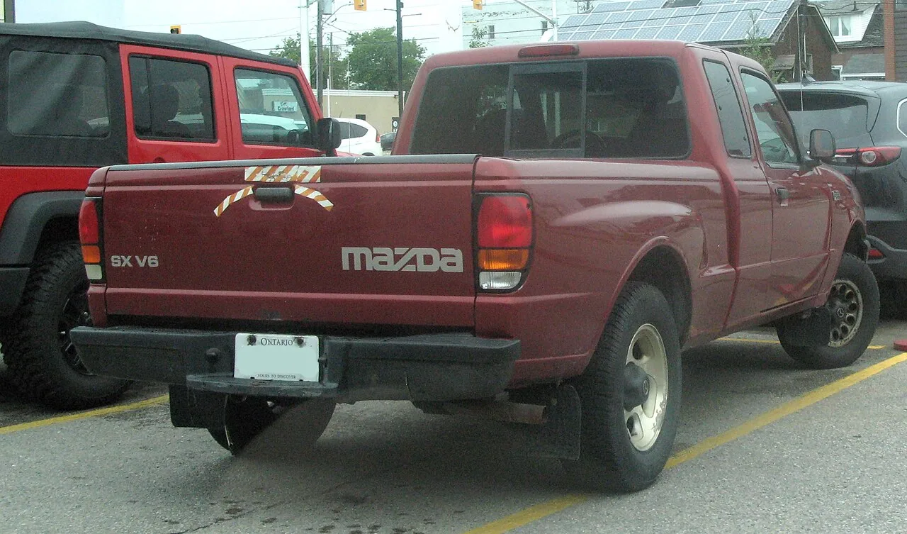 Mazda B-Series, rear
