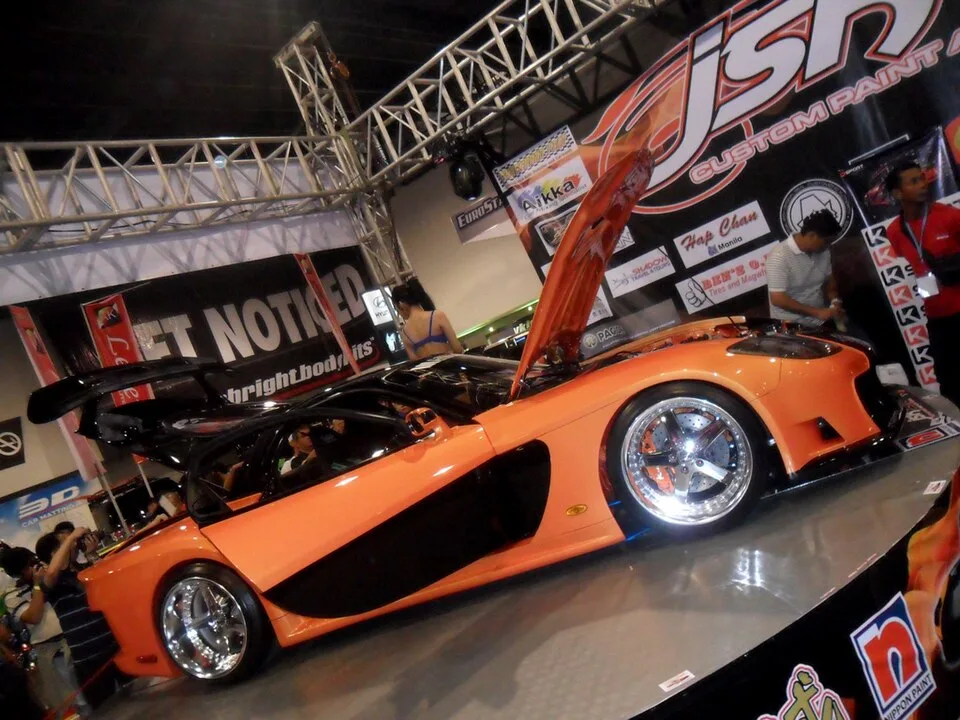 Mazda RX-7 Spirit R, side