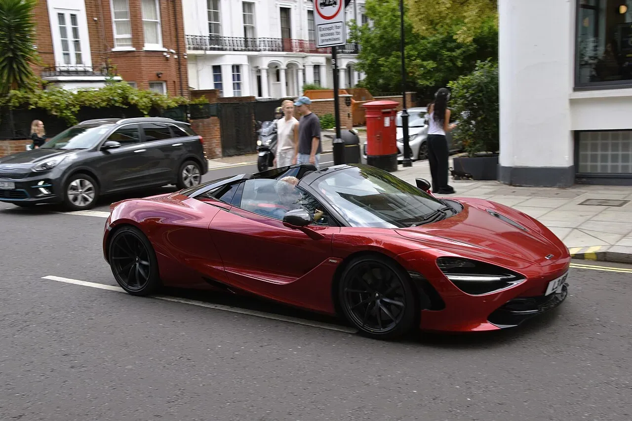McLaren Automotive 720S Spider, rear