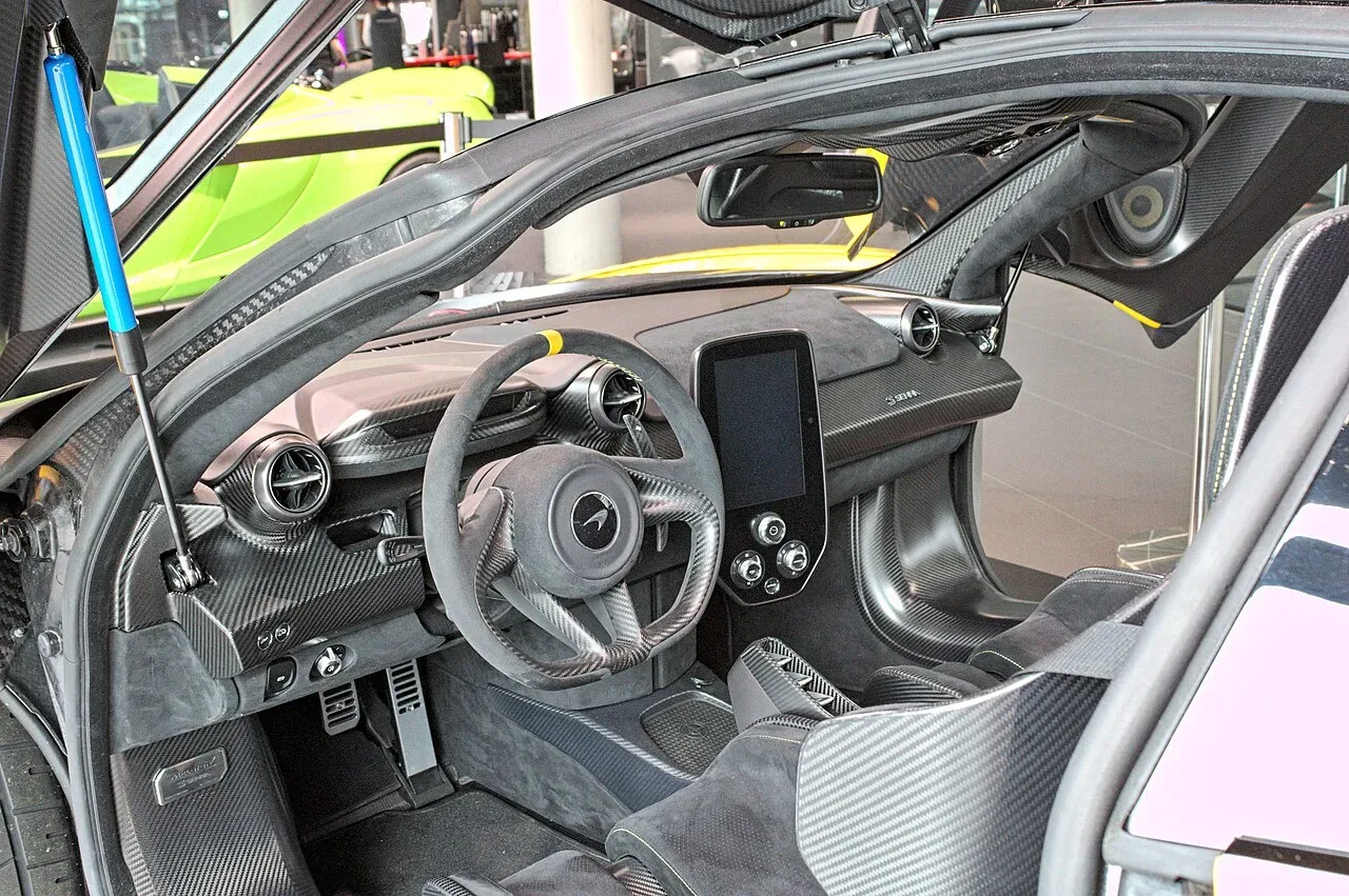 McLaren Automotive Senna, interior