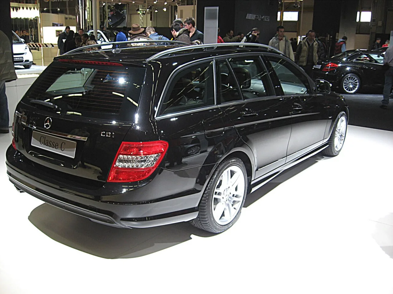 Mercedes-Benz C-Class, rear