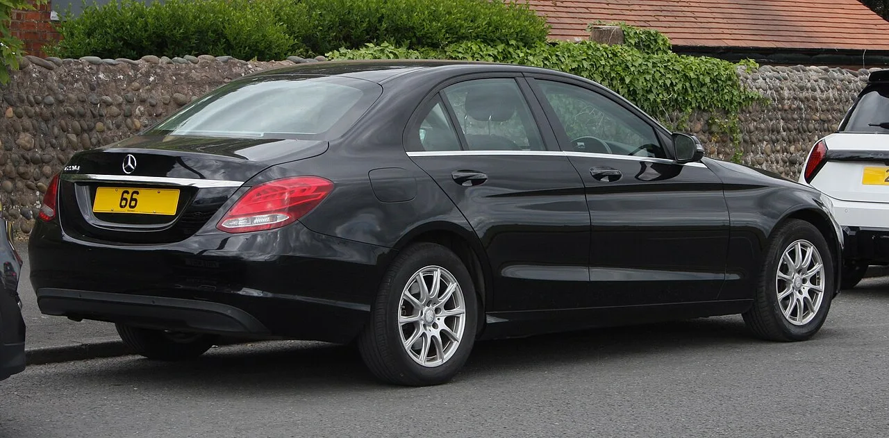 Mercedes-Benz C-Class, rear