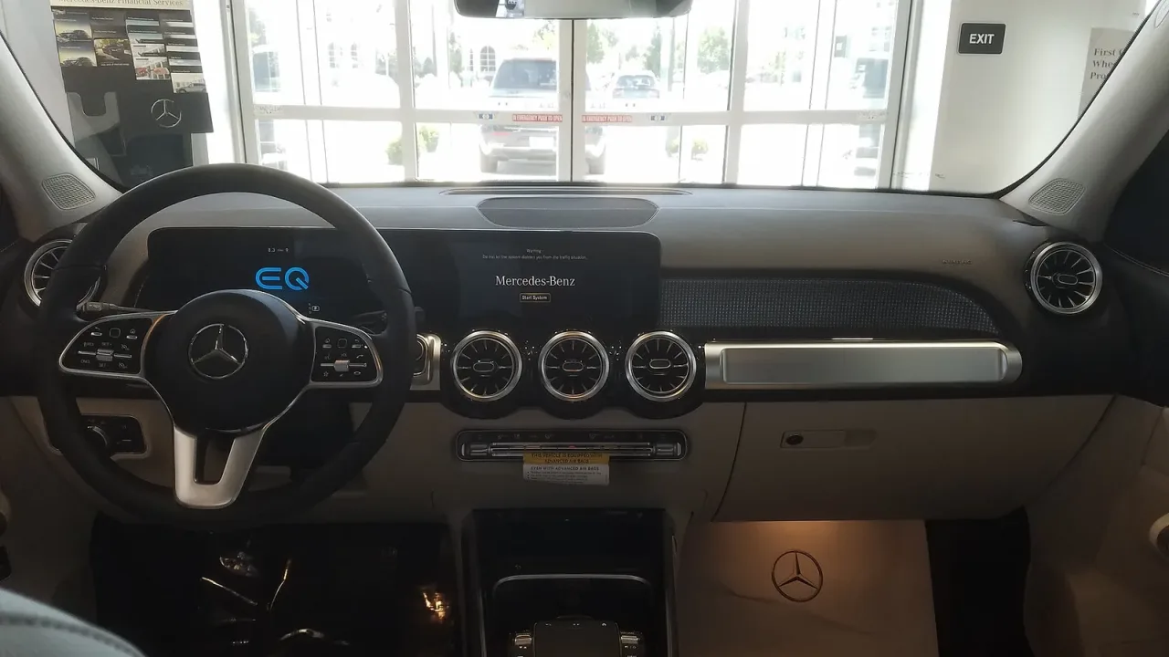 Mercedes-Benz EQB, interior