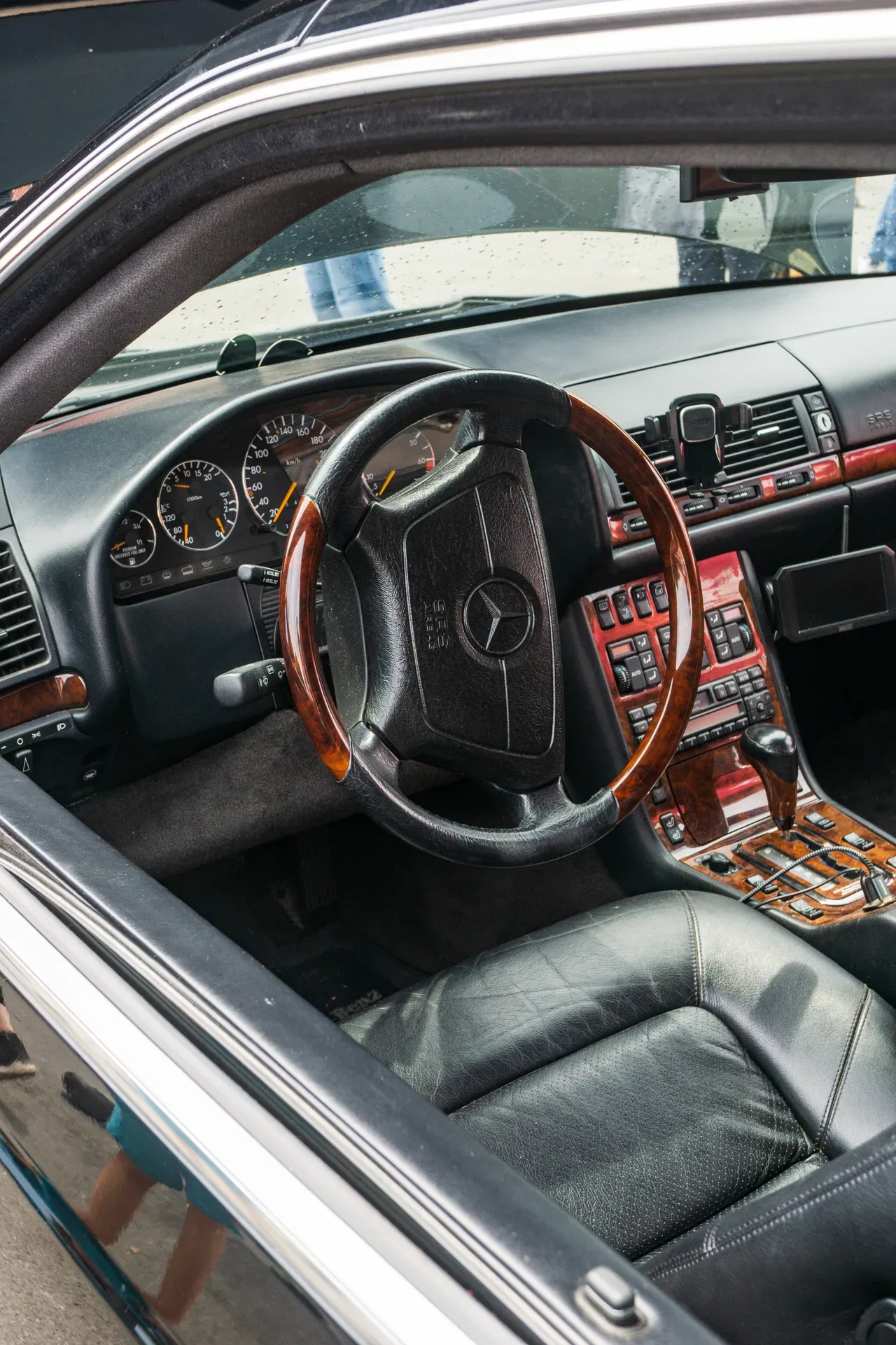 Mercedes-Benz S-Class, interior