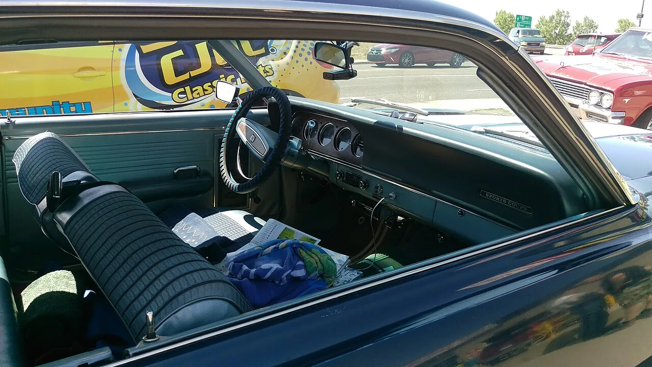 Mercury Comet, interior