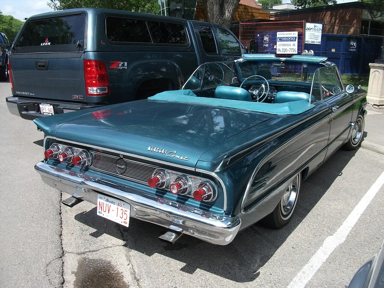 Mercury Comet, rear