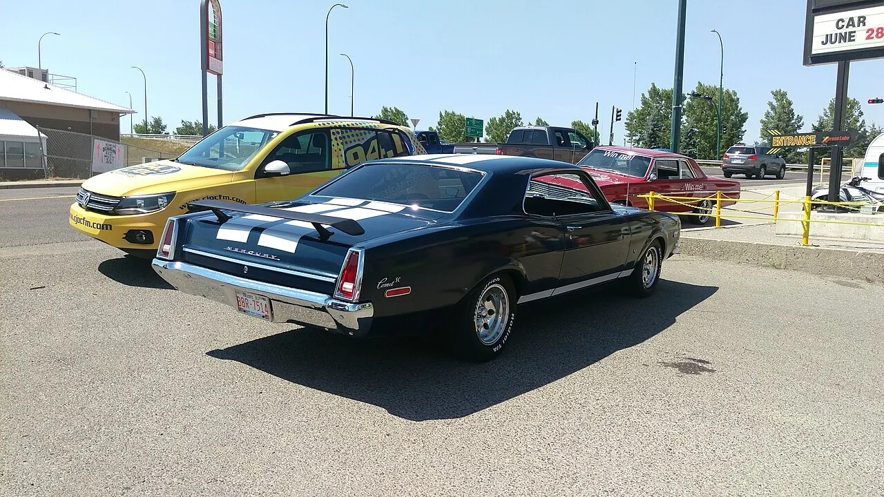 Mercury Comet, rear