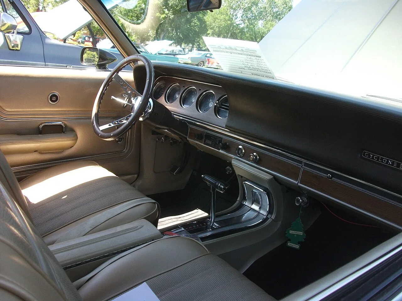 Mercury Cyclone GT, interior