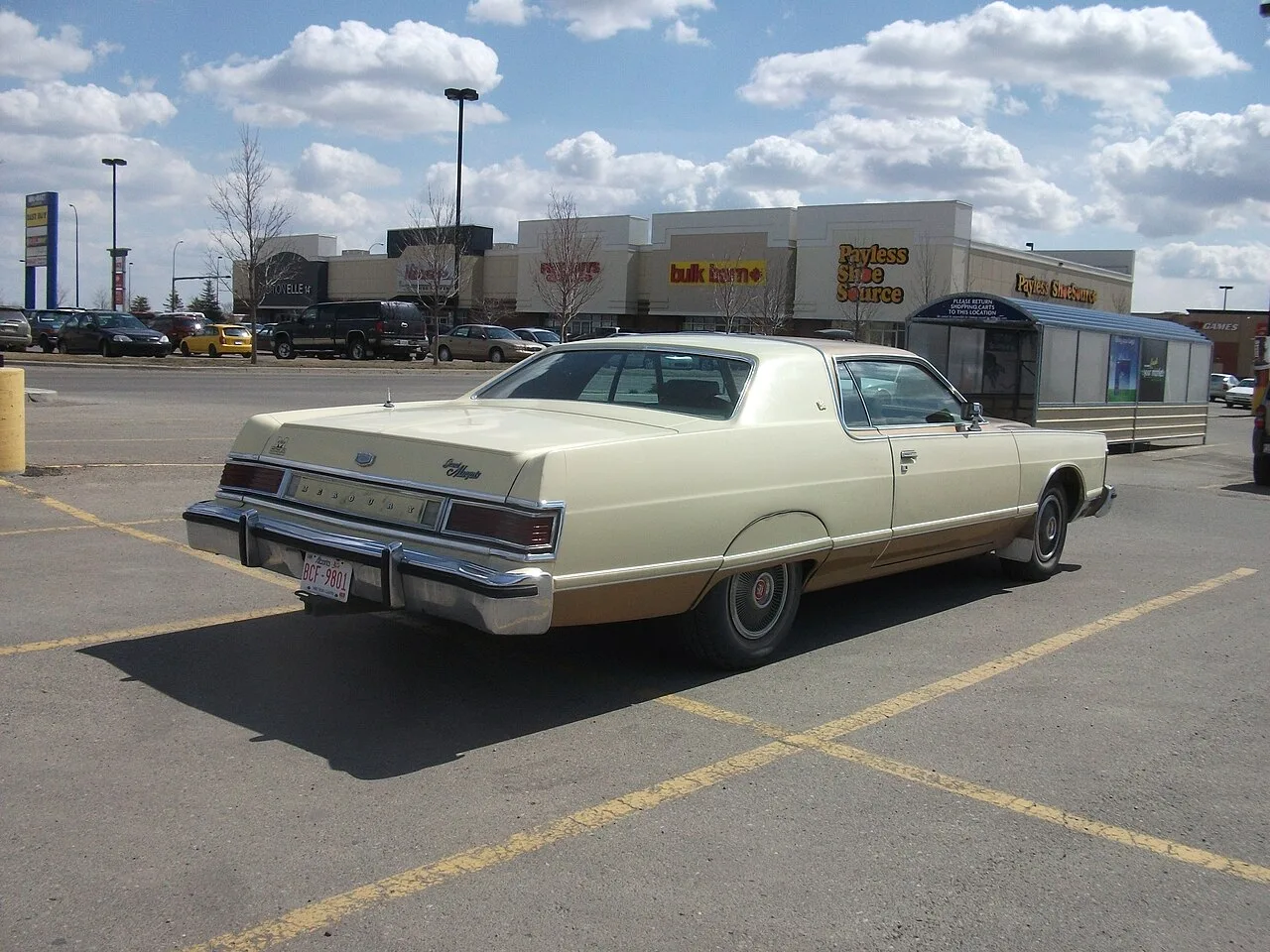 Mercury Grand Marquis, rear
