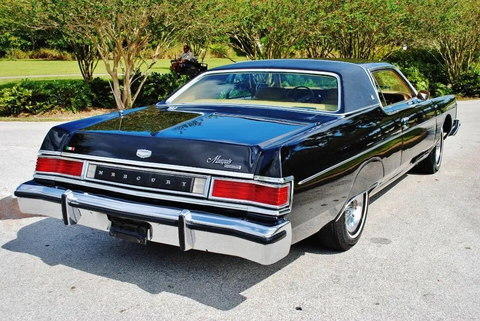 Mercury Marquis, rear