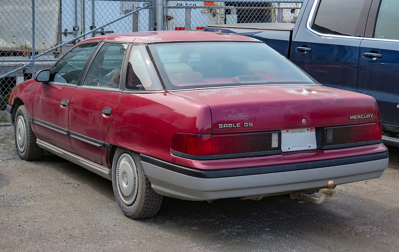 Mercury Sable, rear
