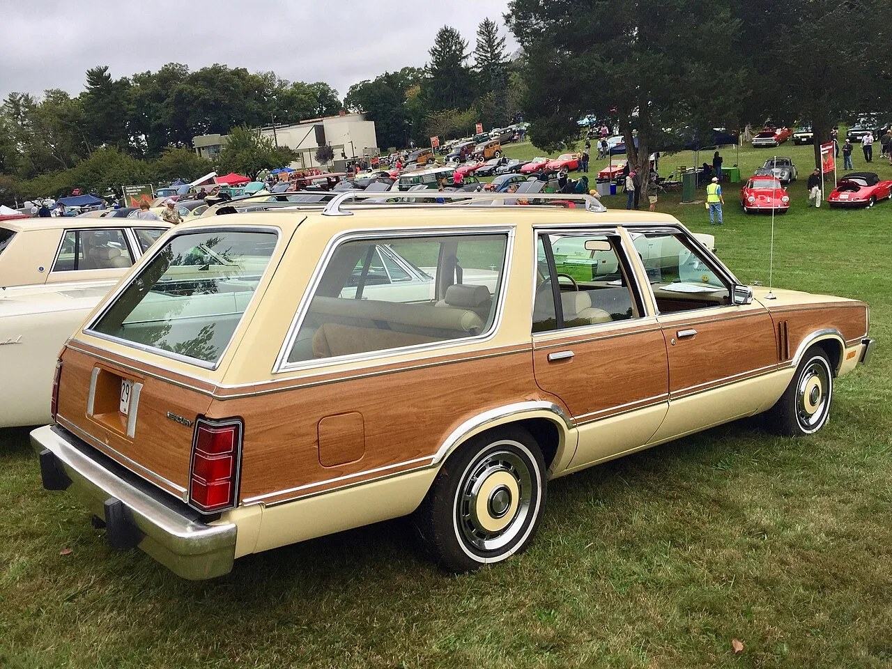 Mercury Zephyr, side
