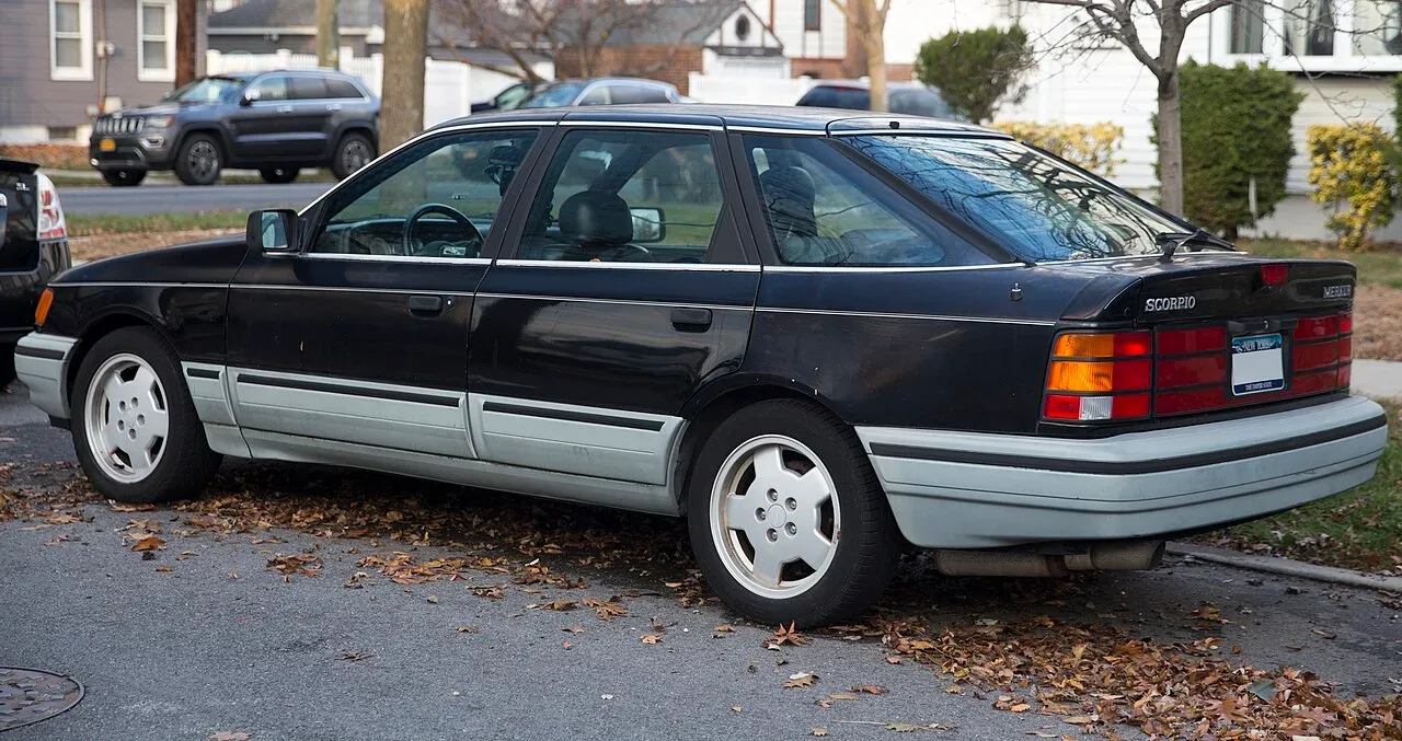 Merkur Scorpio, rear