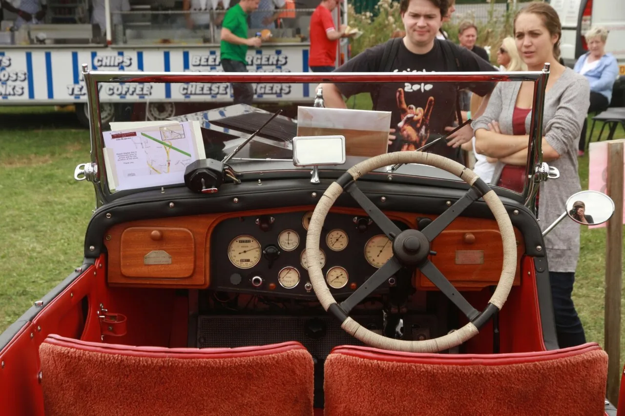 MG 18/80 Mark I and II, interior