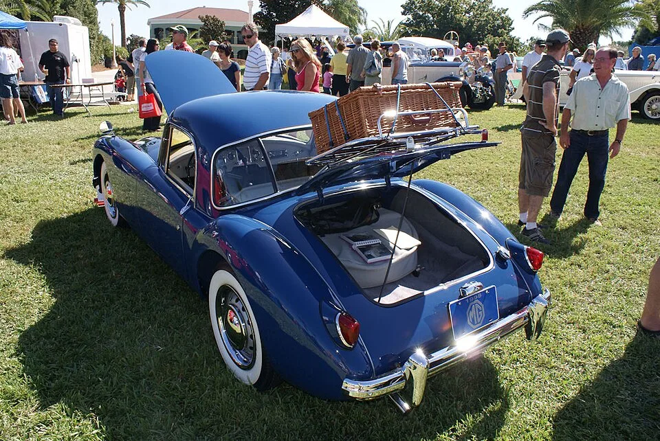 MG MGA, rear