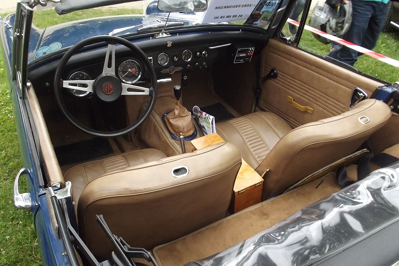 MG Midget, interior
