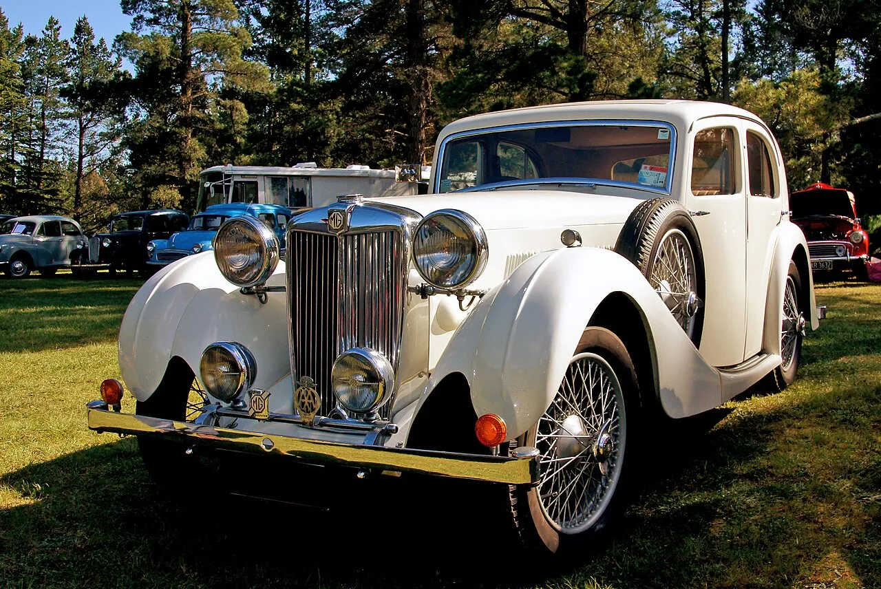 MG VA 1½-litre, side