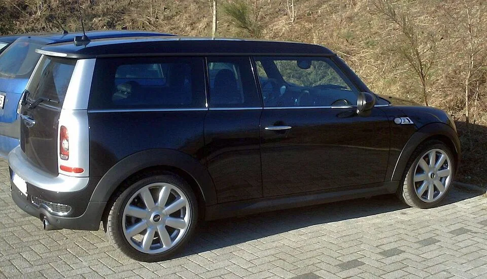 MINI Clubman, side