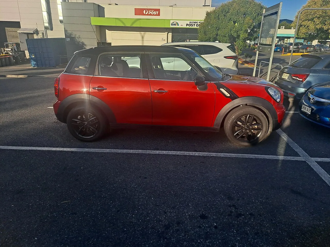 MINI Countryman, side