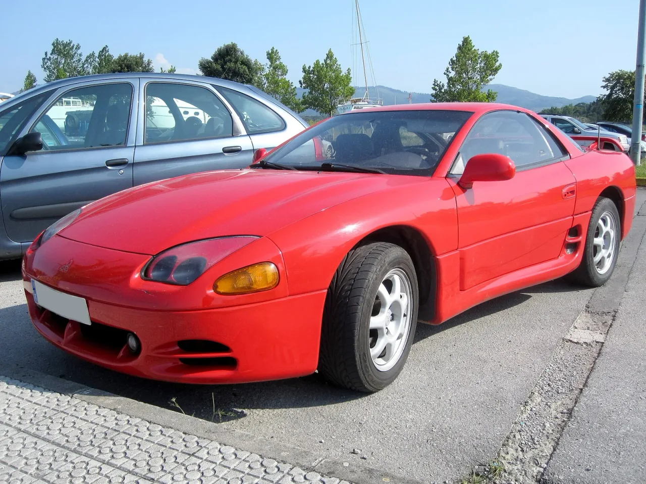 Mitsubishi 3000 GT, rear