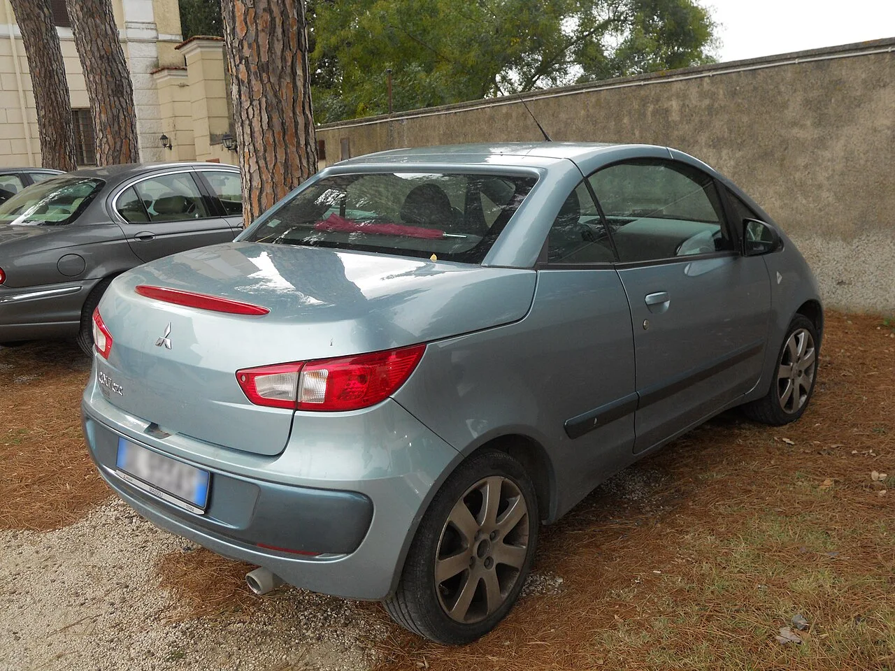 Mitsubishi Colt CZC, rear