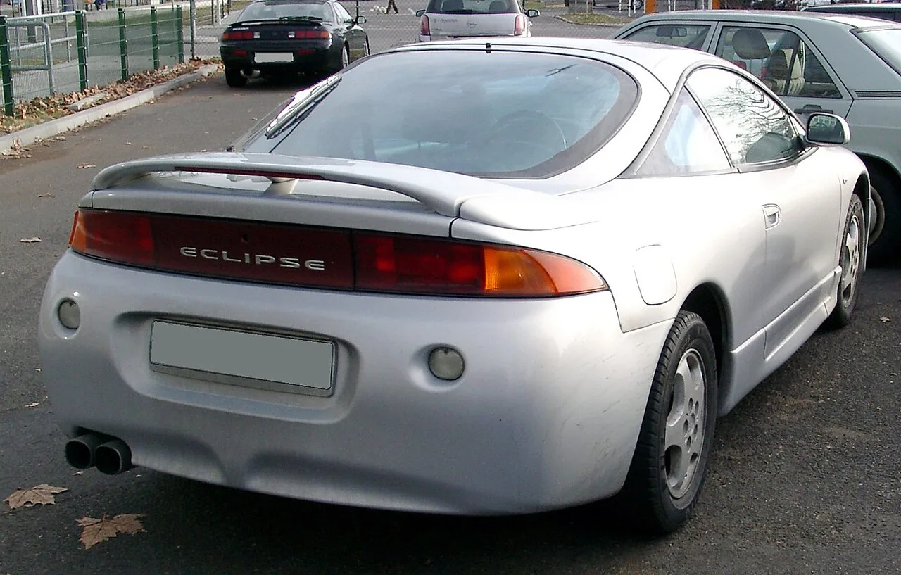 Mitsubishi Eclipse, rear