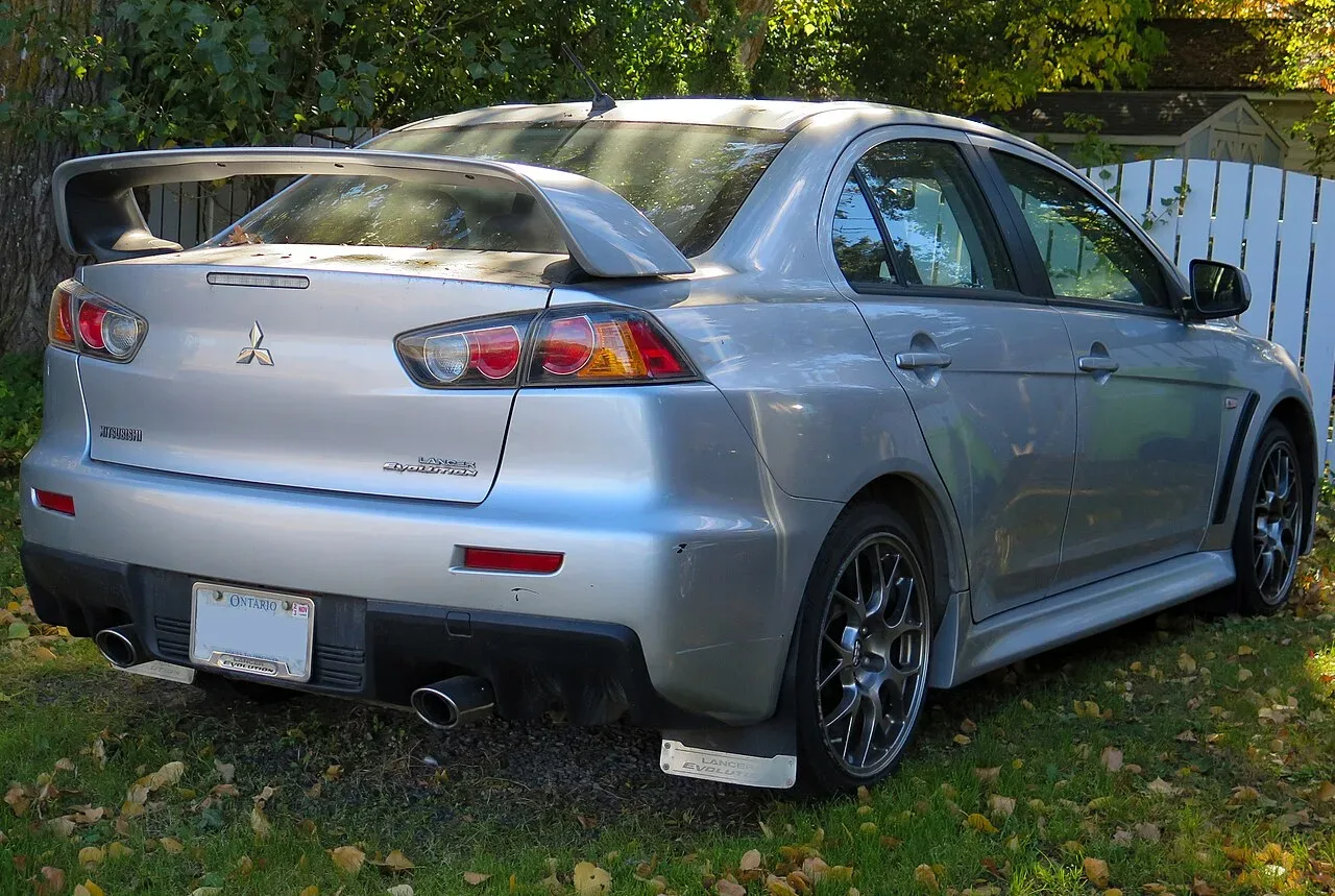 Mitsubishi Lancer Evolution X, rear