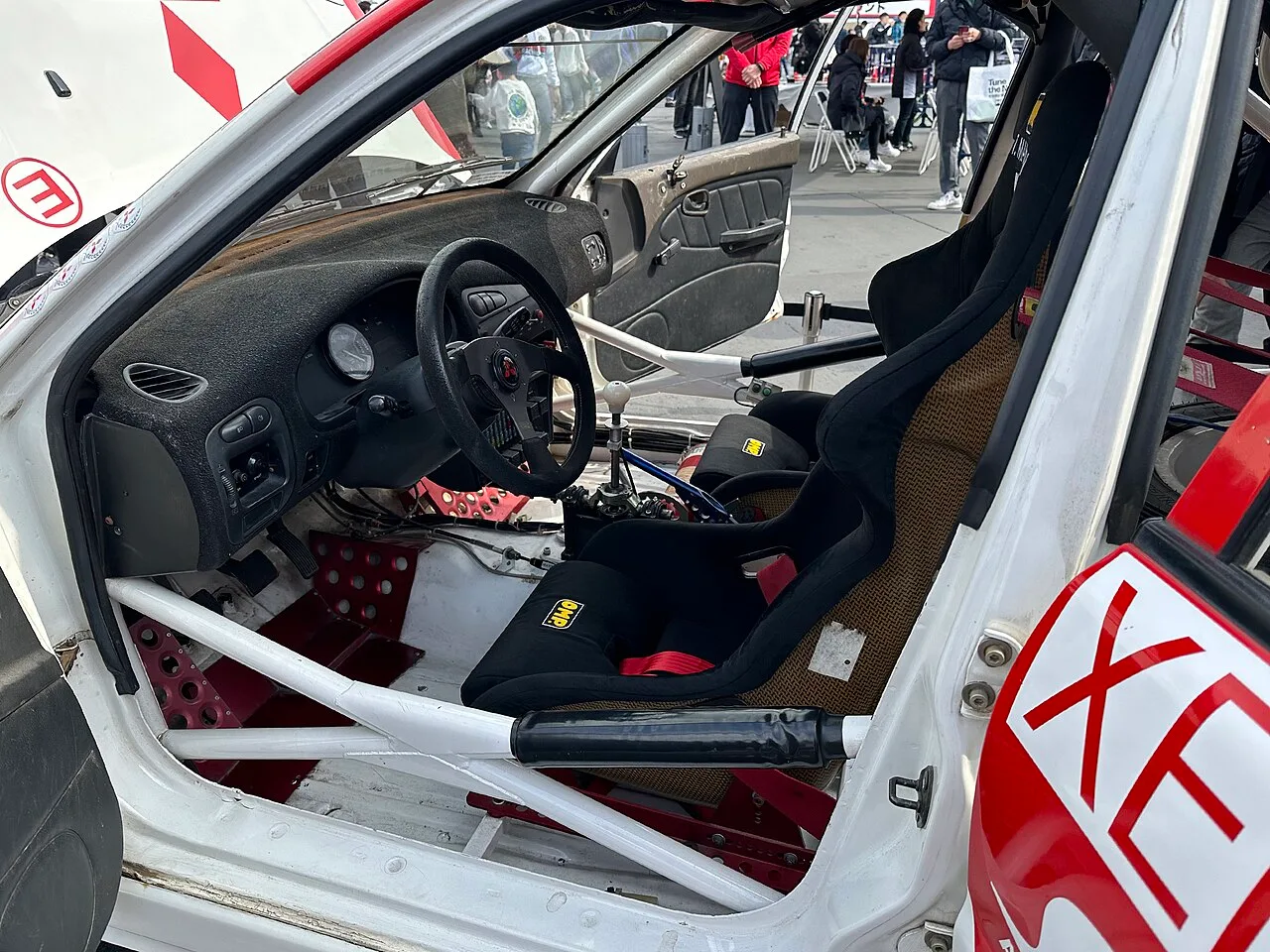 Mitsubishi Lancer Evolution II, interior