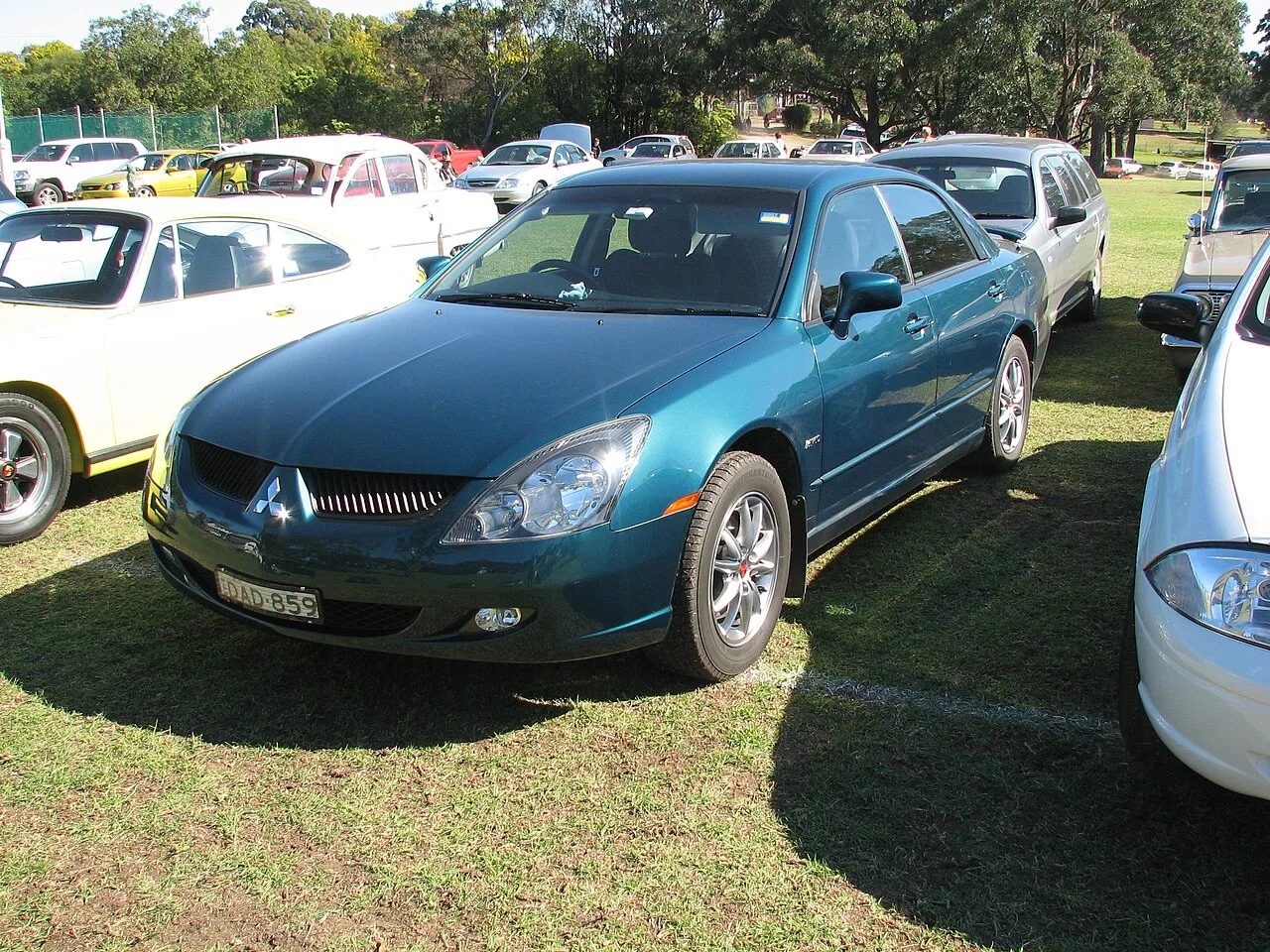 Mitsubishi Magna TL, rear