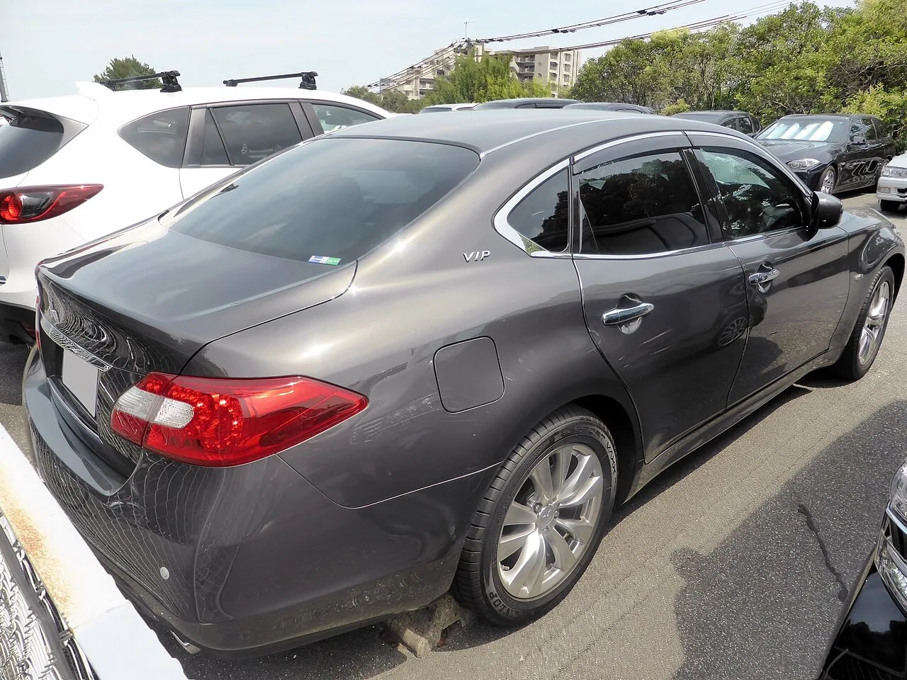 Mitsubishi Proudia BY51, rear