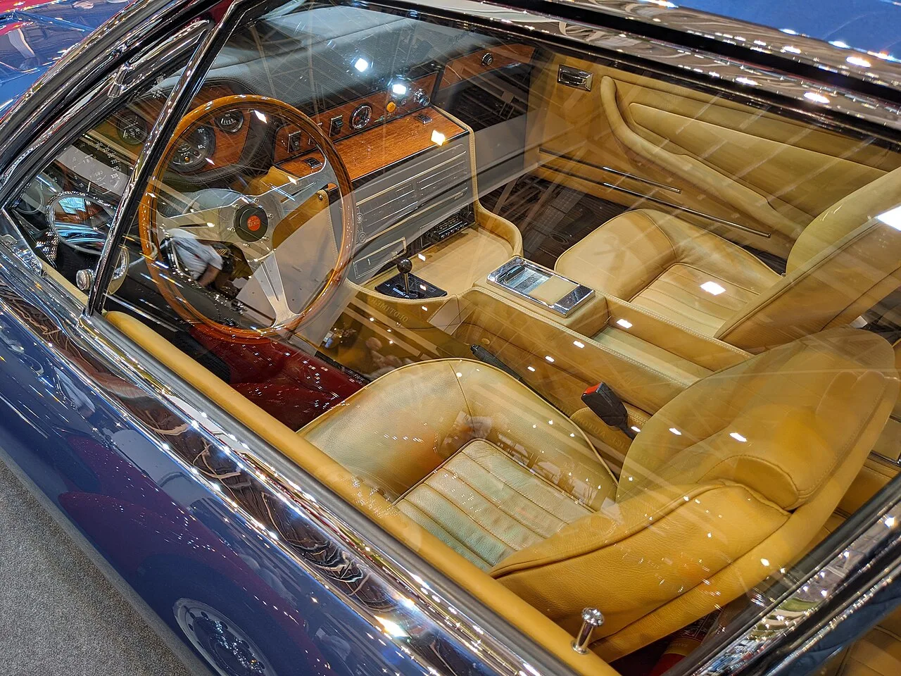 Monteverdi High Speed, interior