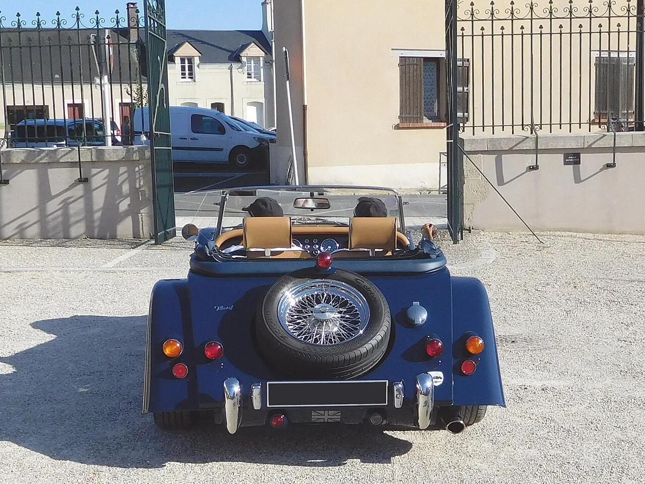 Morgan Plus 4, rear