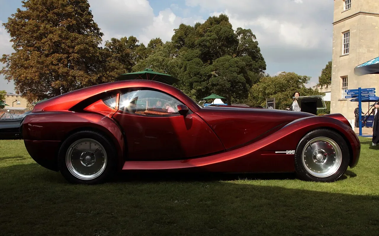 Morgan Plus Eight, interior